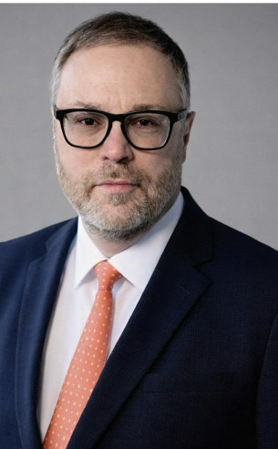 Matthias Hundt