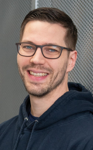 Dr. Florian Bayer