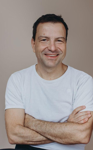 Dr. Dirk Woywod
