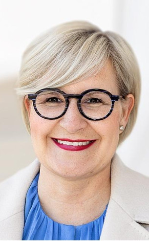 Nina Moeller