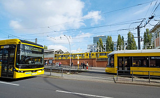 Digitale Transformation bei der BVG: Effizienz steigern, Fahrgasterlebnis verbessern, Zukunft sichern