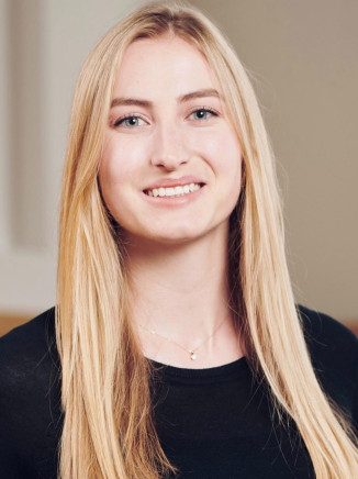 Dr․ Sara Jourdan