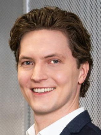 Dr. Konstantin Peveling