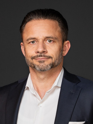 Adrian Reisch