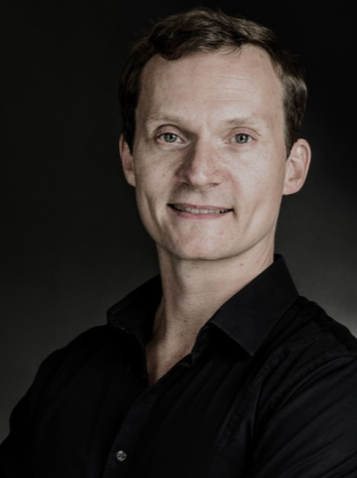 Dr․ Sebastian Vieregg